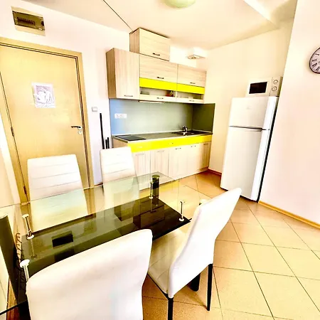 Grand Kamelia Sunny Apartamento