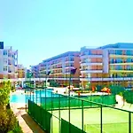 Grand Kamelia Sunny Apartment Slantschew brjag