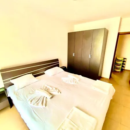 Apartament Grand Kamelia Sunny *