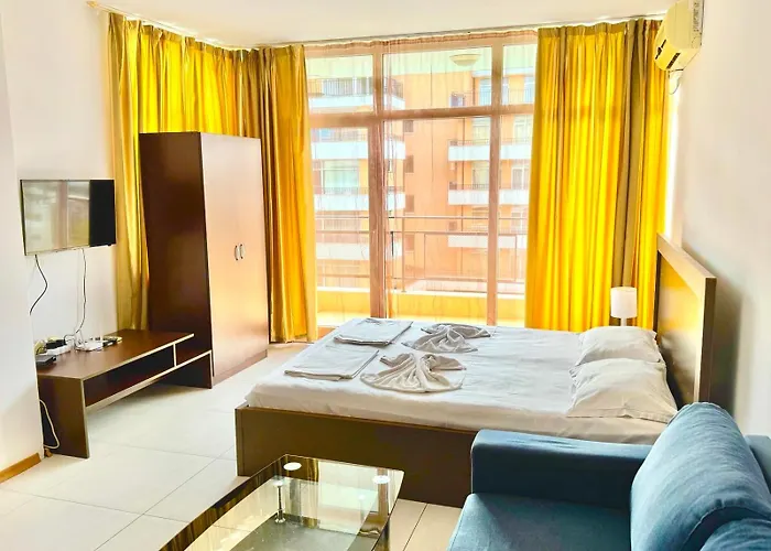 Lejlighed Grand Kamelia Sunny